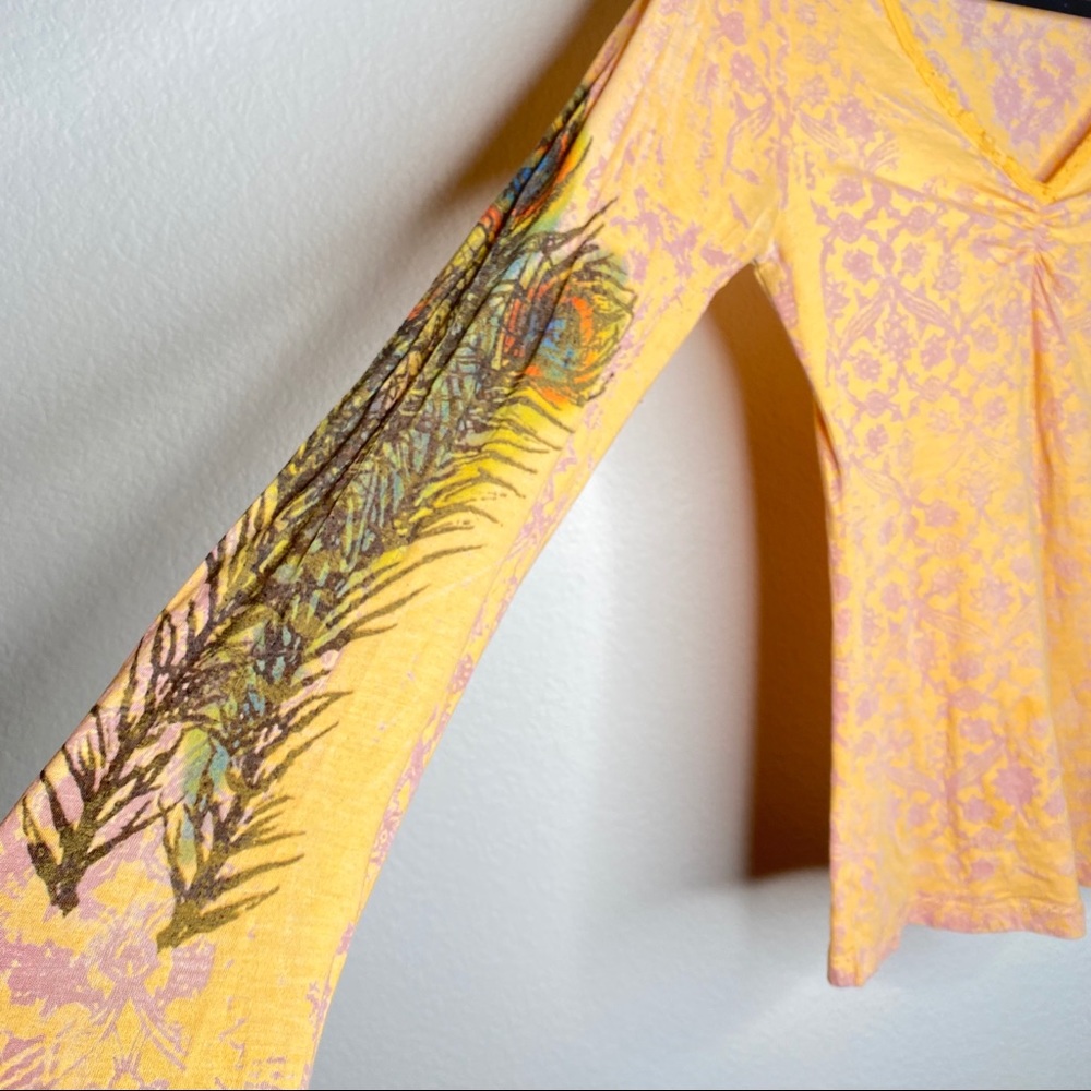 Butterfly 🦋 Dropout Sheer Pattern Long Sleeve - Picture 2 of 5